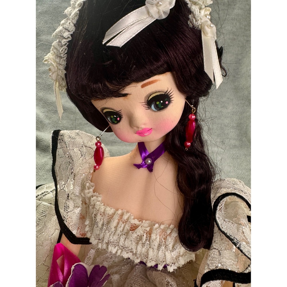 Vintage Bradley Style Pose Doll Big Eye Lace Gown Purple Floral White 1960s 70s